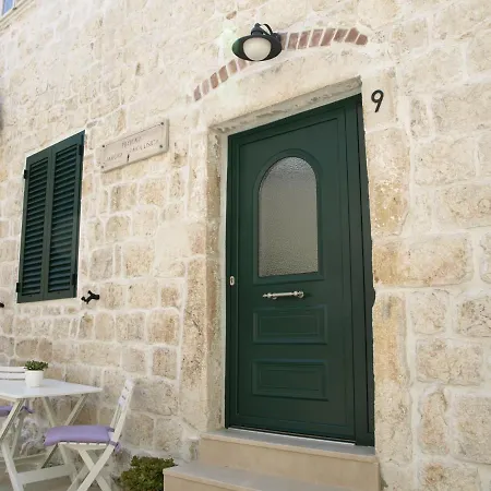 Sole Studio Rab Rab Town